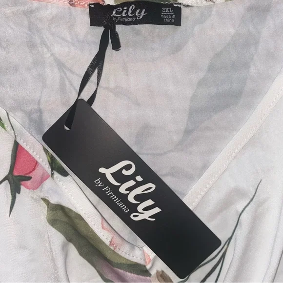 Lily Floral Blouse - Womens 2XL - NWT - Picture 4 of 4